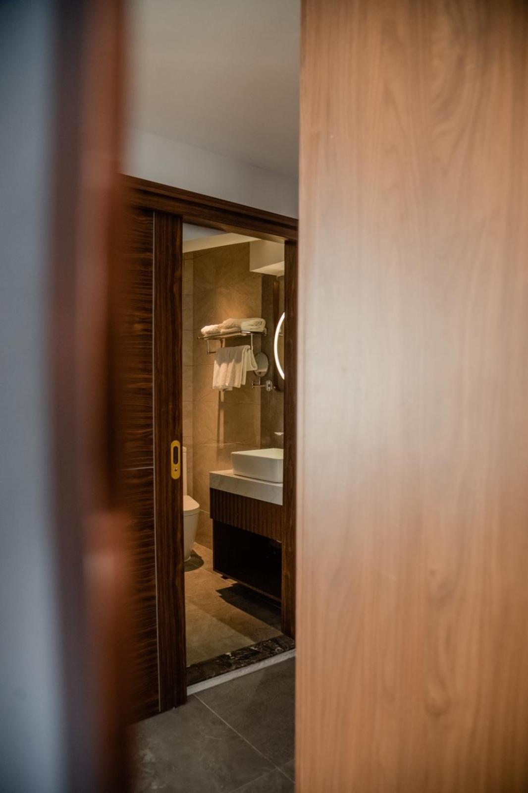 Hotel Drim & Spa Struga Ngoại thất bức ảnh